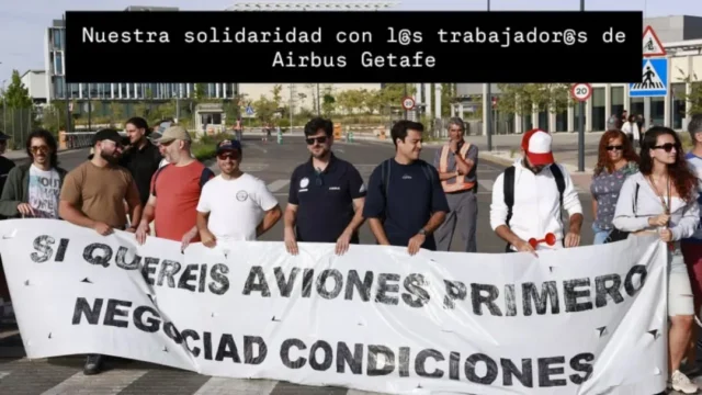 Desde el PCAS-TC queremos apoyar a l@s trabajadores de Airbus de Getafe que están ejerciendo su derecho a huelga para negociar unas mejores que consideramos justas. Mucho ánimo! ✊🏼